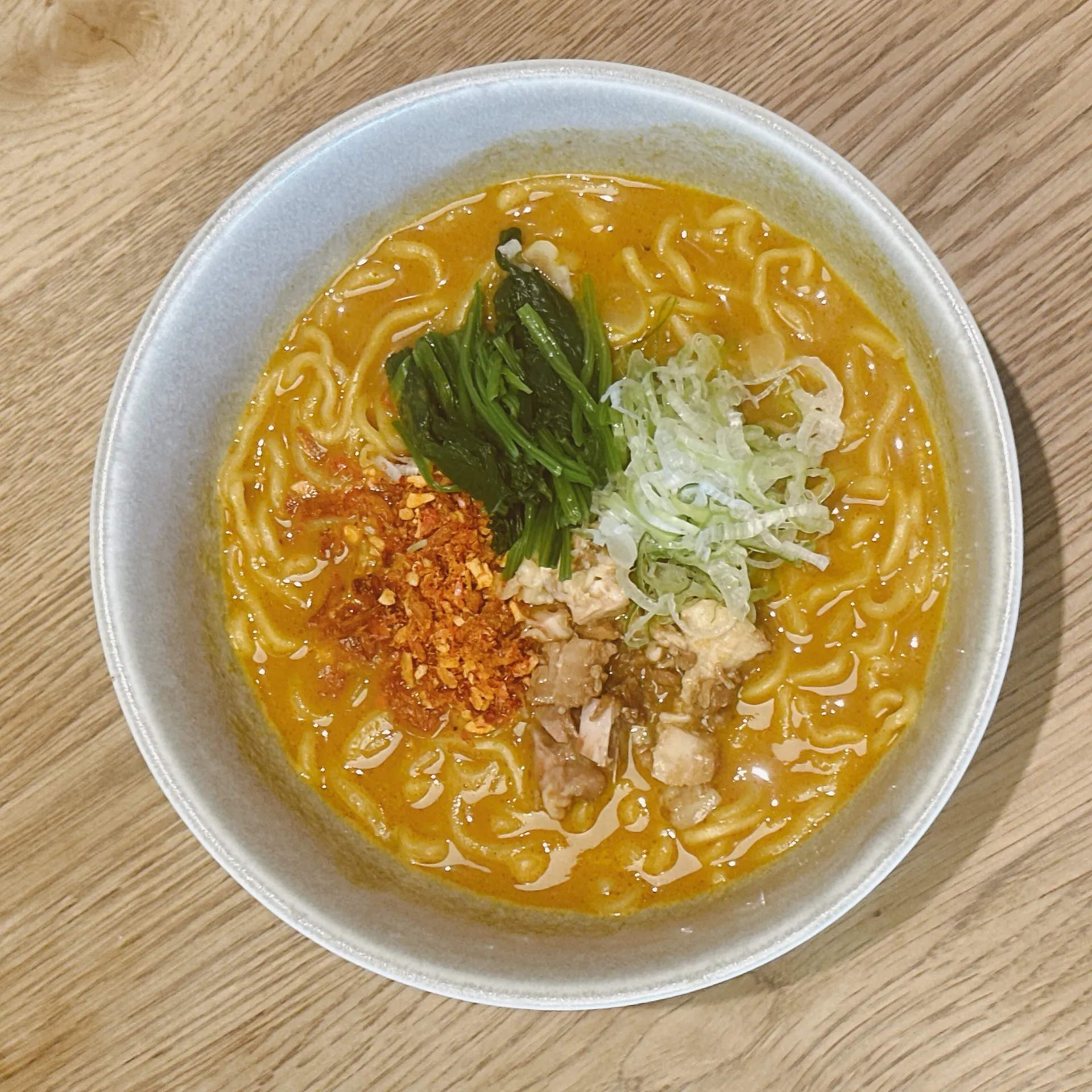 新作！スパイスカレー拉麺